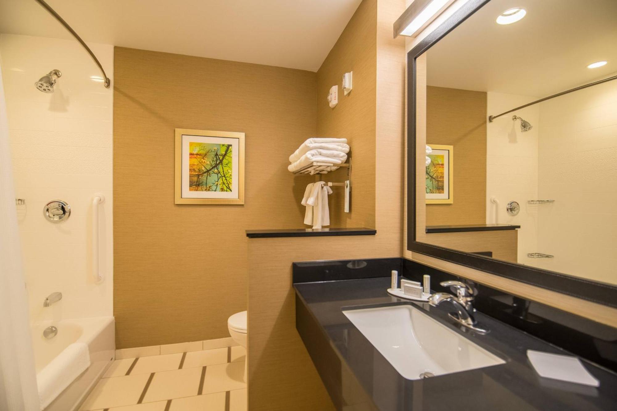 Fairfield Inn & Suites By Marriott Provo Orem Bagian luar foto